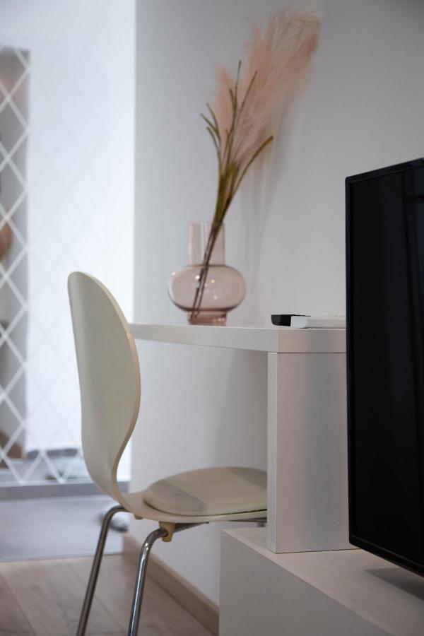 Etoile City Center Apartments Belgrado Buitenkant foto