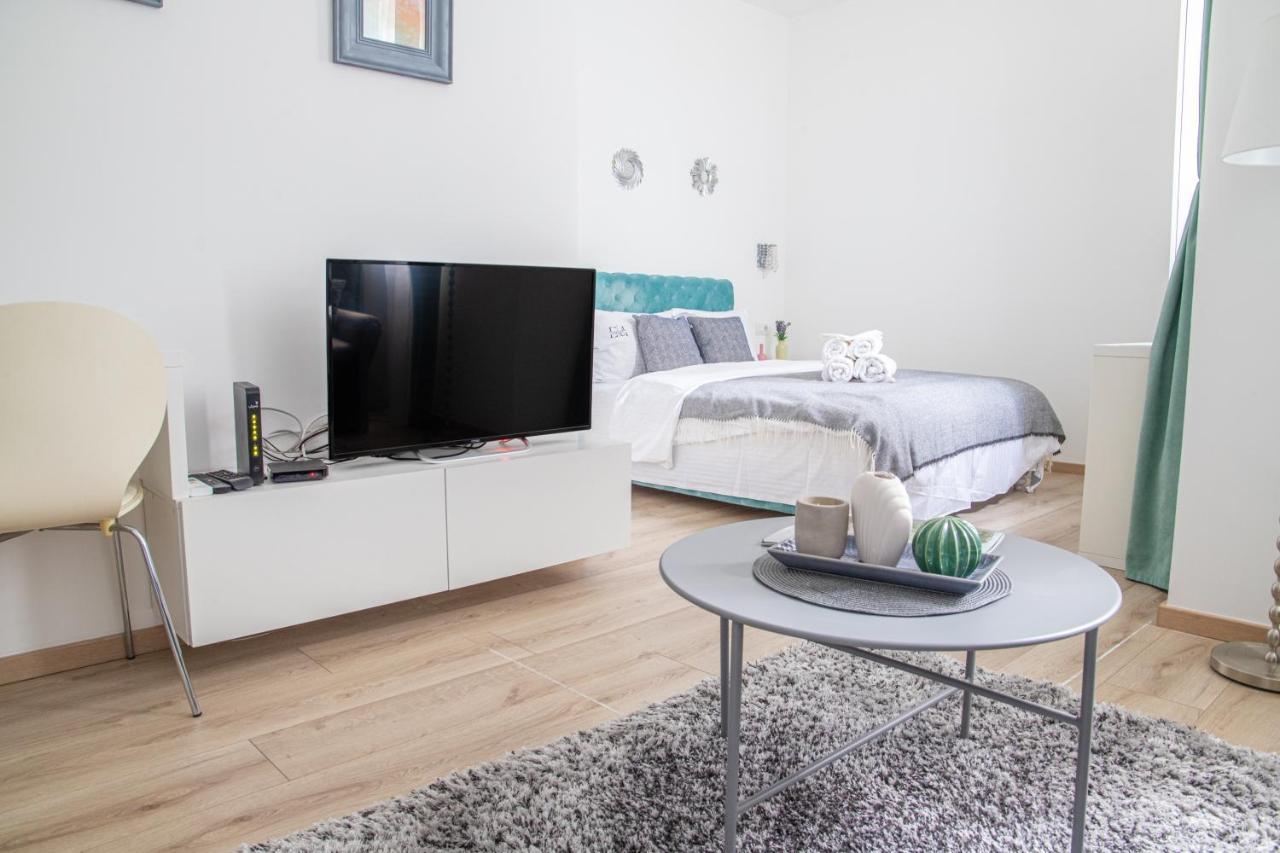 Etoile City Center Apartments Belgrado Buitenkant foto