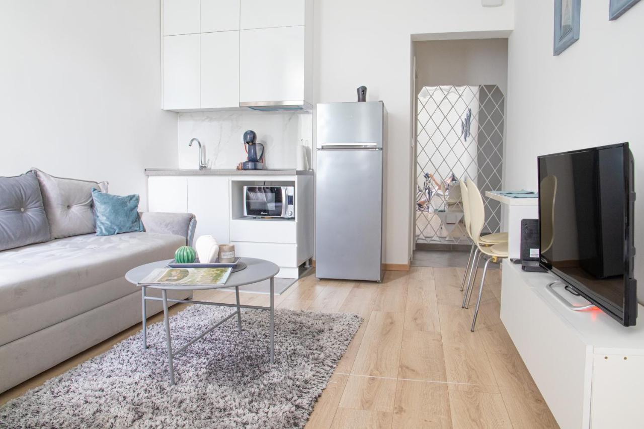 Etoile City Center Apartments Belgrado Buitenkant foto