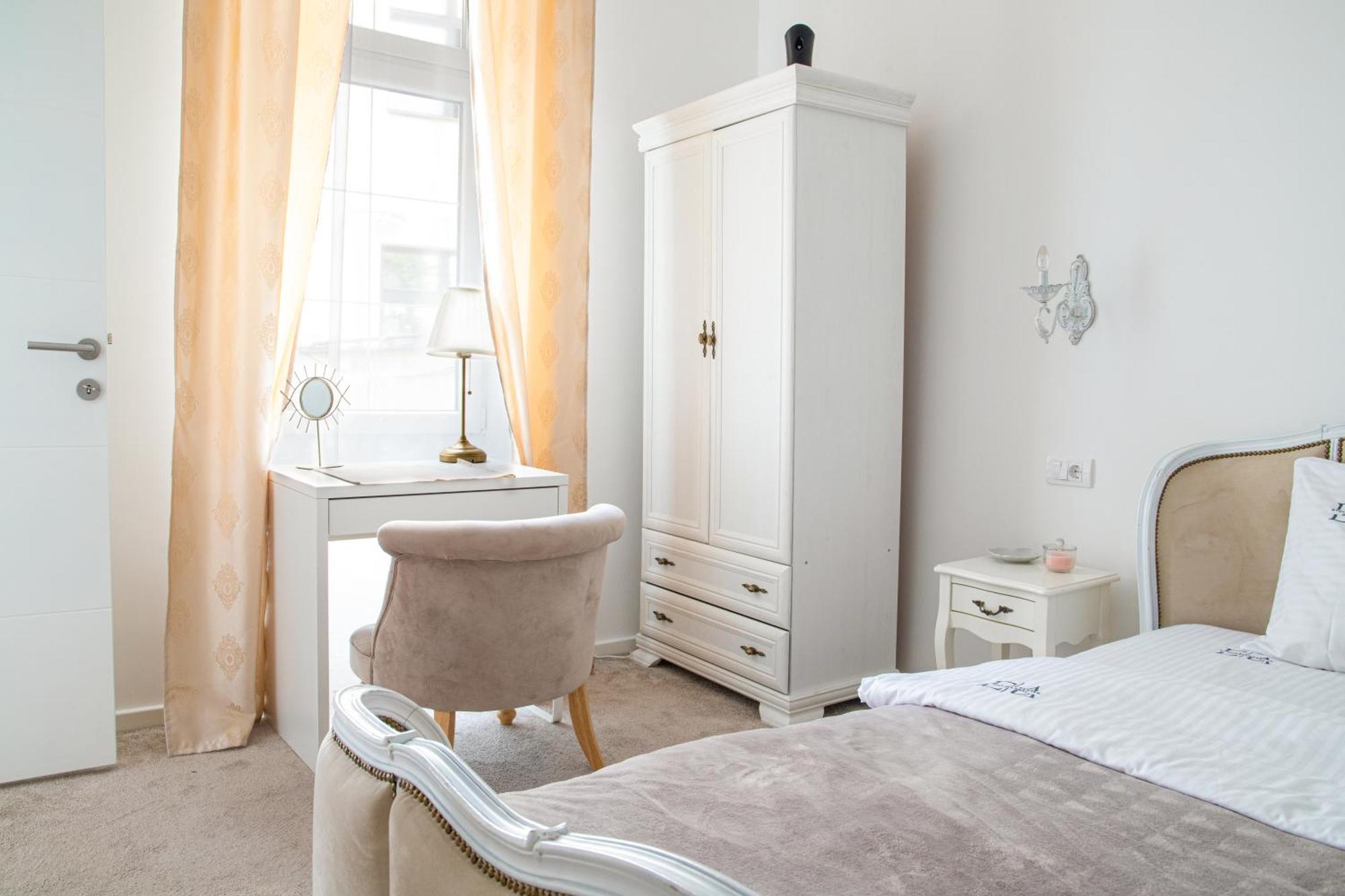 Etoile City Center Apartments Belgrado Buitenkant foto